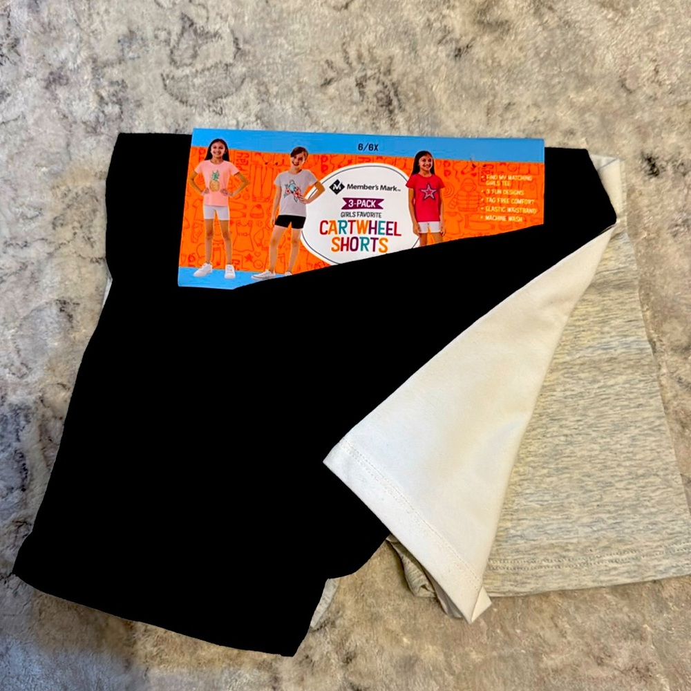 NEW 3pack cartwheel shorts